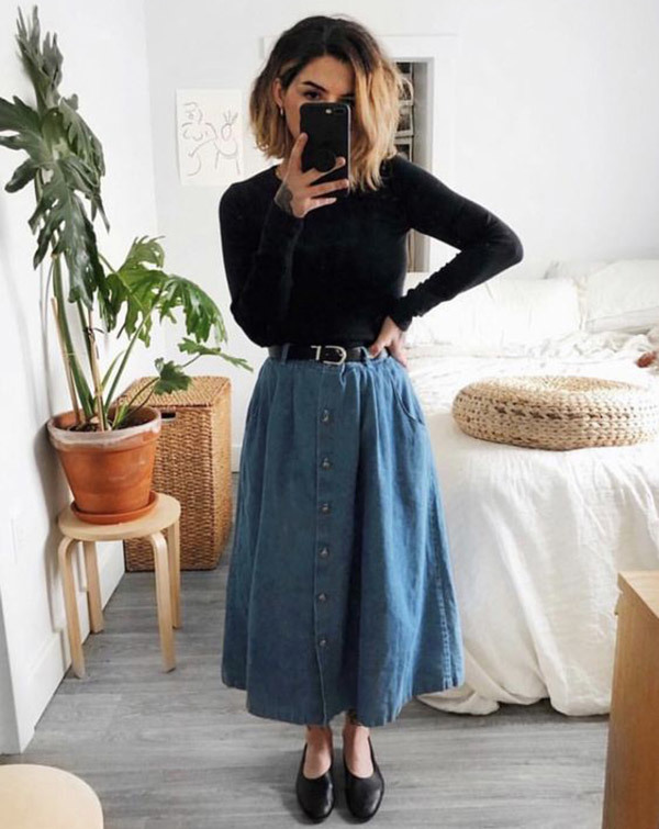 Blue Denim Skirt Outfits