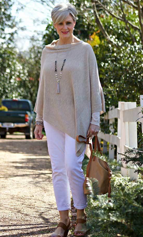 Comfy Outfits for Over 50